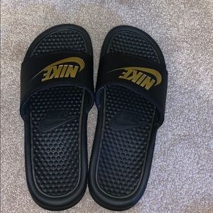 Men’s Nike slides